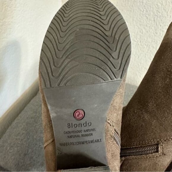 Blondo Idra Waterproof Ankle Booties Womens Size 8.5 Brown Suede Leather Zip - Picture 10 of 10